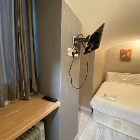 Ferienwohnung F24- Basement Single Studio Near Paddington London Exterior foto